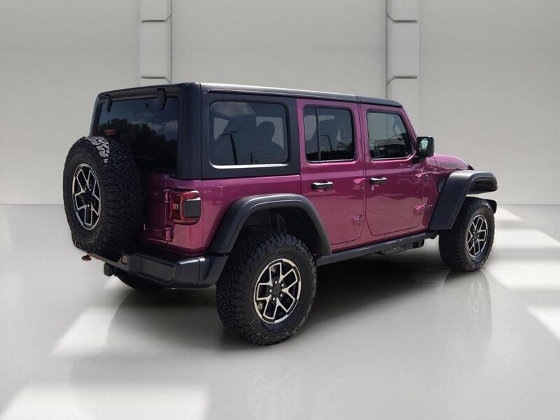New 2026 Tuscadero Pearlcoat Jeep RUBICON 4 DOOR 4X4 image 5