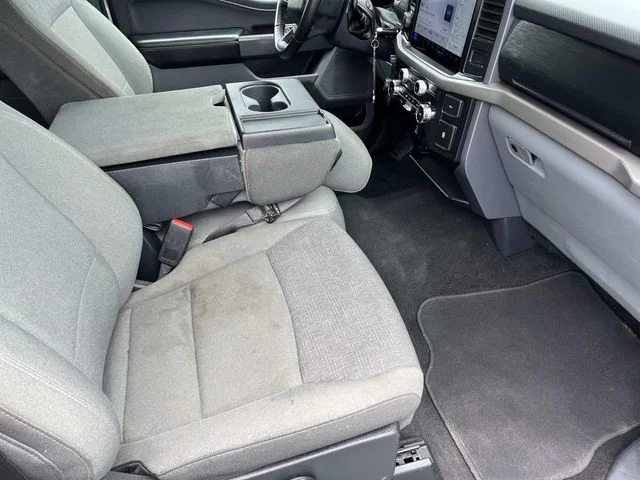Used 2024 White Ford XLT image 21