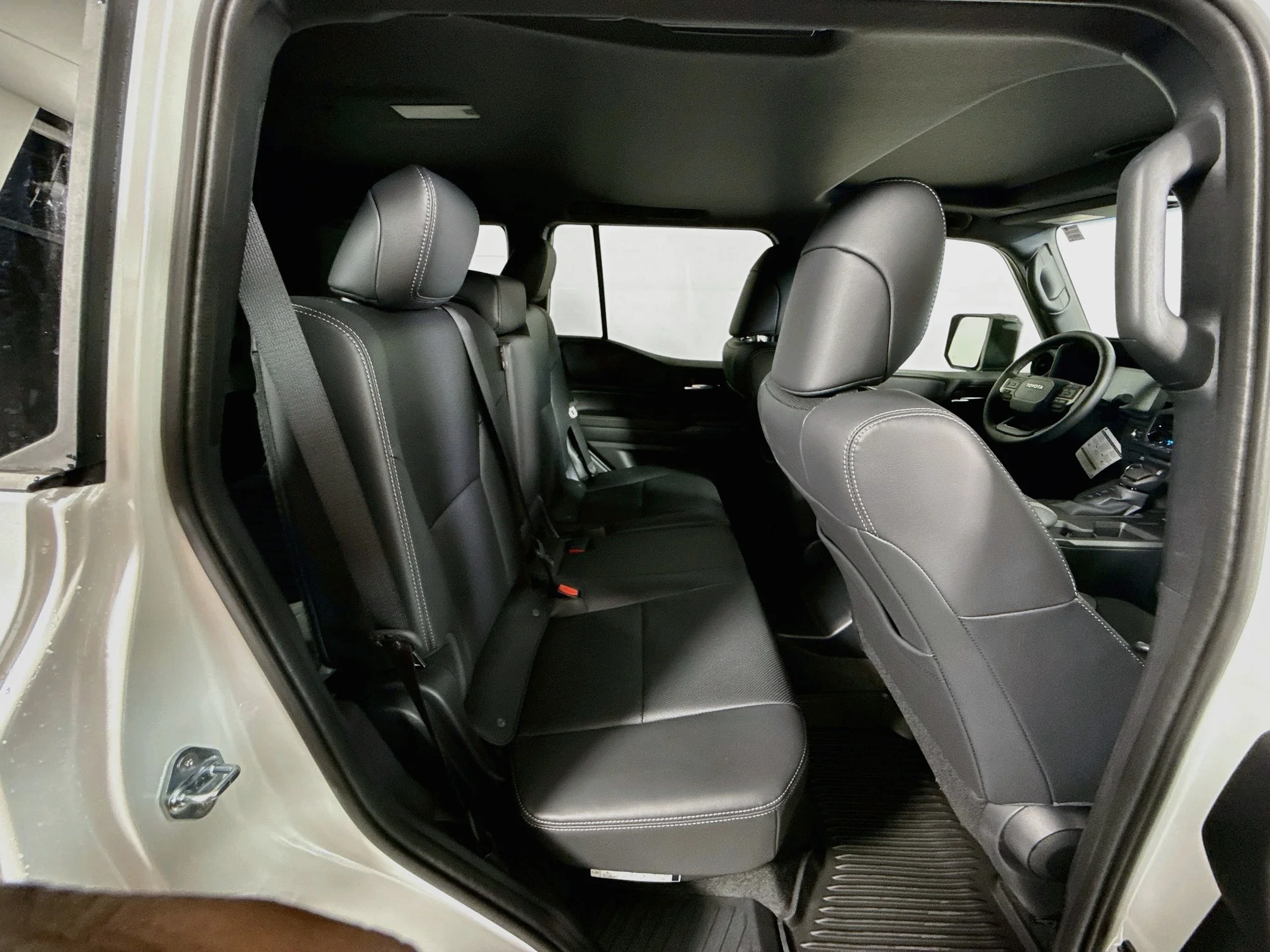 New 2027 Wind Chill Pearl Toyota Land Cruiser image 26
