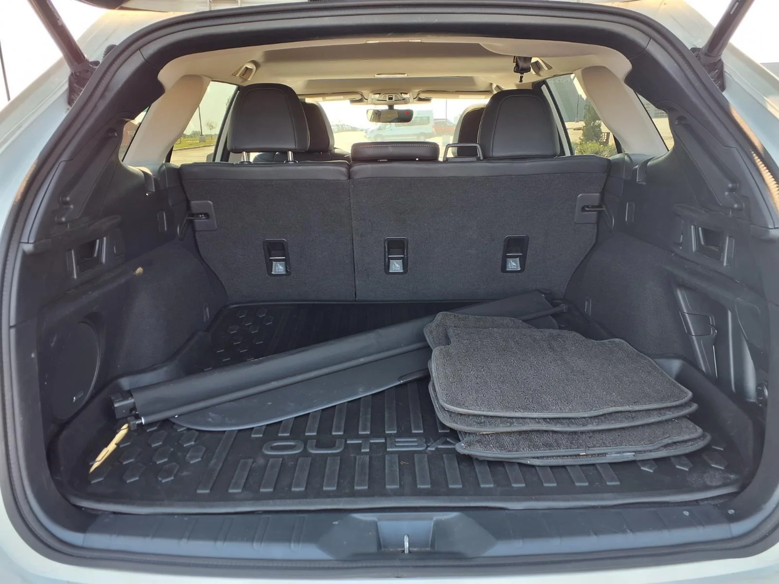 Used 2024 CRYSTAL WHITE PEARL SUBARU UTILITY image 25