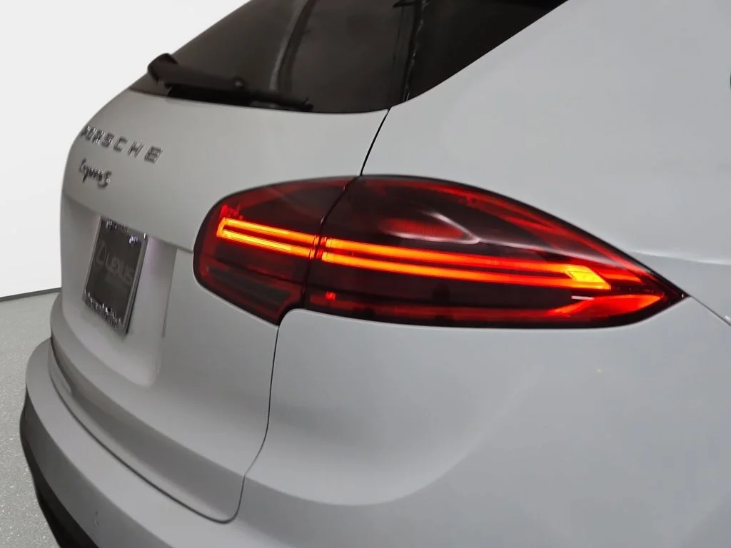 Used 2017  Porsche S image 36
