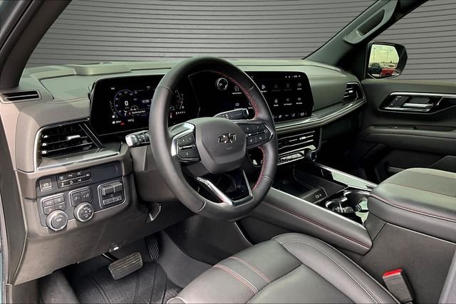 Used 2025 Gray Chevrolet RST image 17