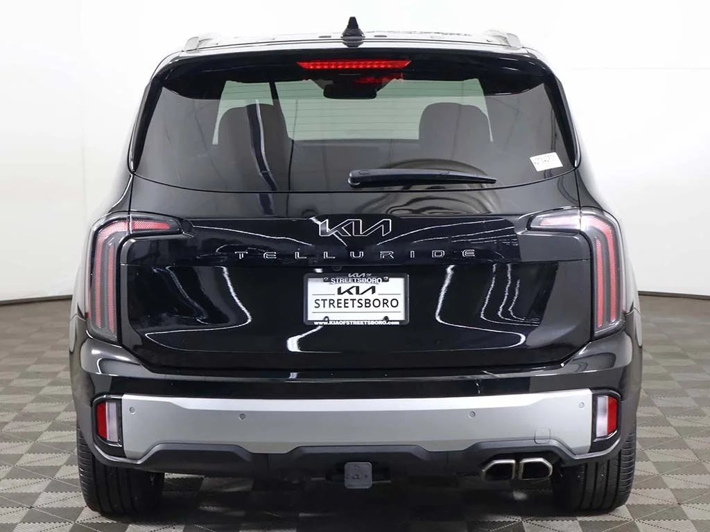 Used 2024 Black Kia SX image 14