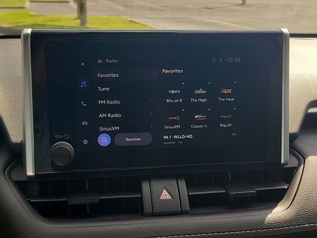 Used 2025 Silver Toyota XLE image 21