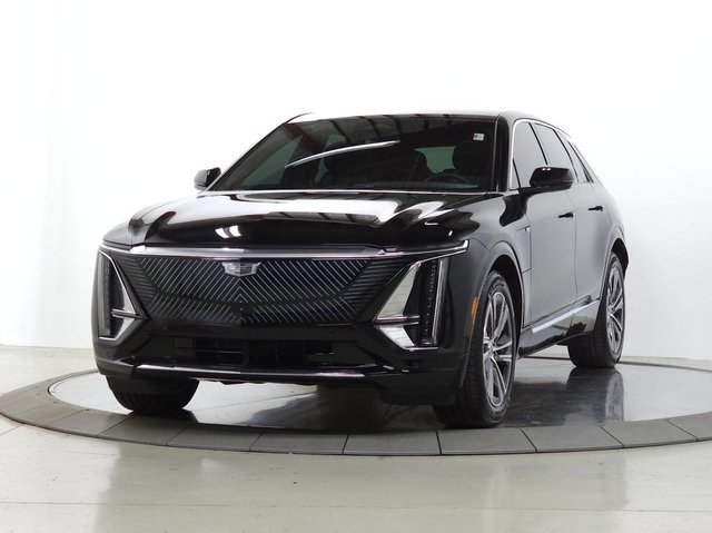 2024 Cadillac LYRIQ Luxury 1
