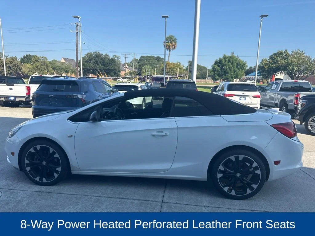 Used 2018 Summit White Buick Sport Touring image 5