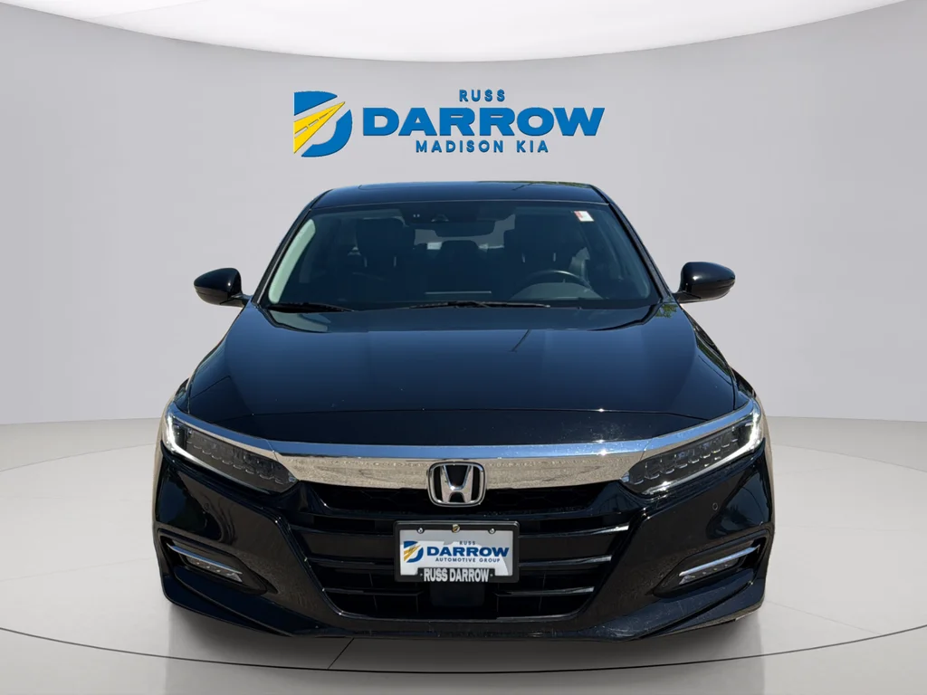 Used 2018 Black Honda Touring image 8