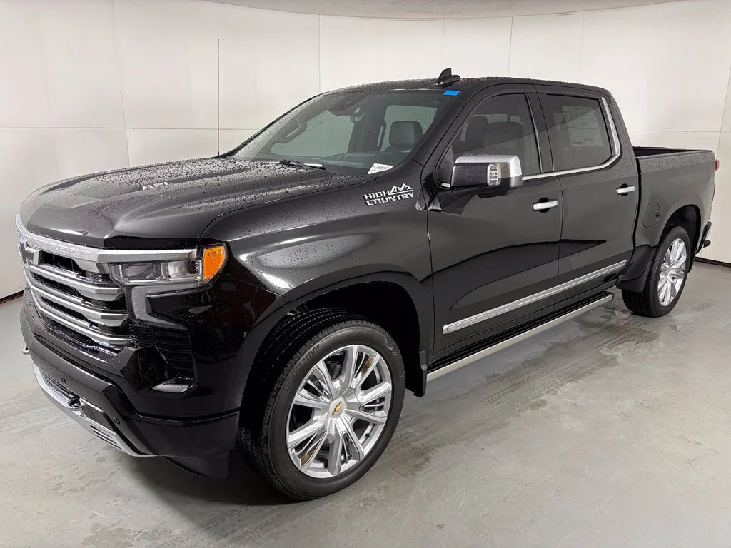 New 2026 Black Chevrolet High Country image 5