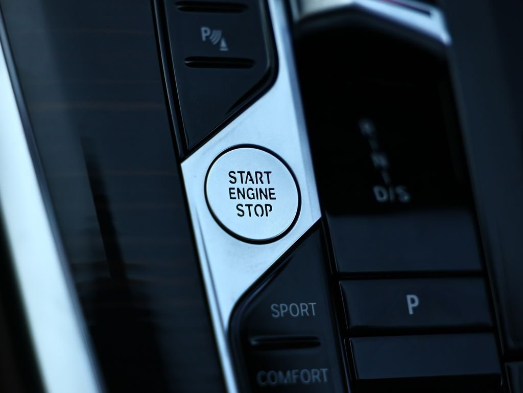 New 2027 Mineral White Metallic BMW xDrive40i image 44
