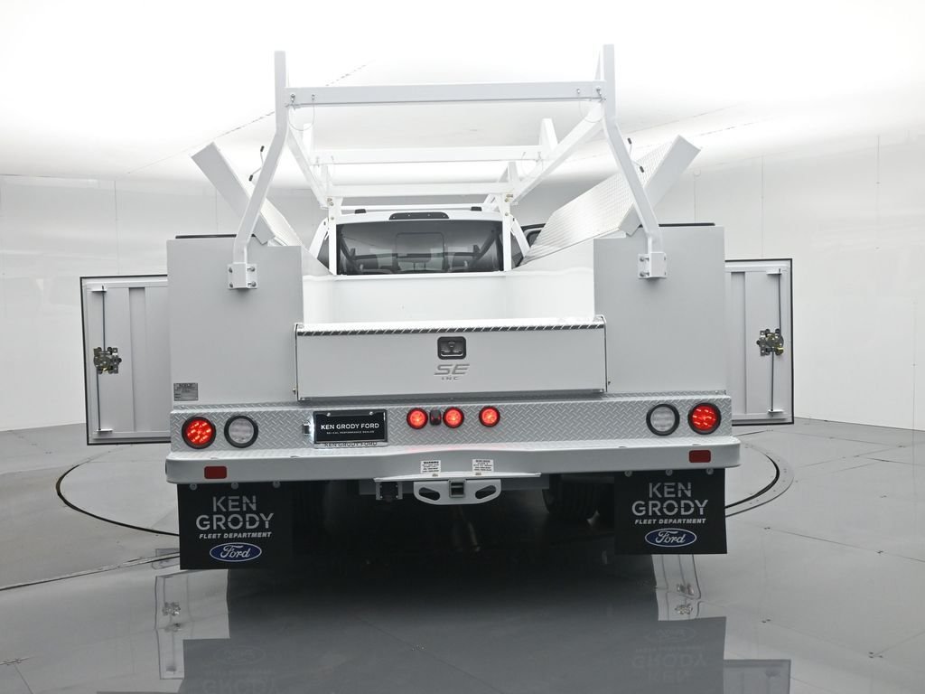 New 2026 Oxford White Ford XL image 36