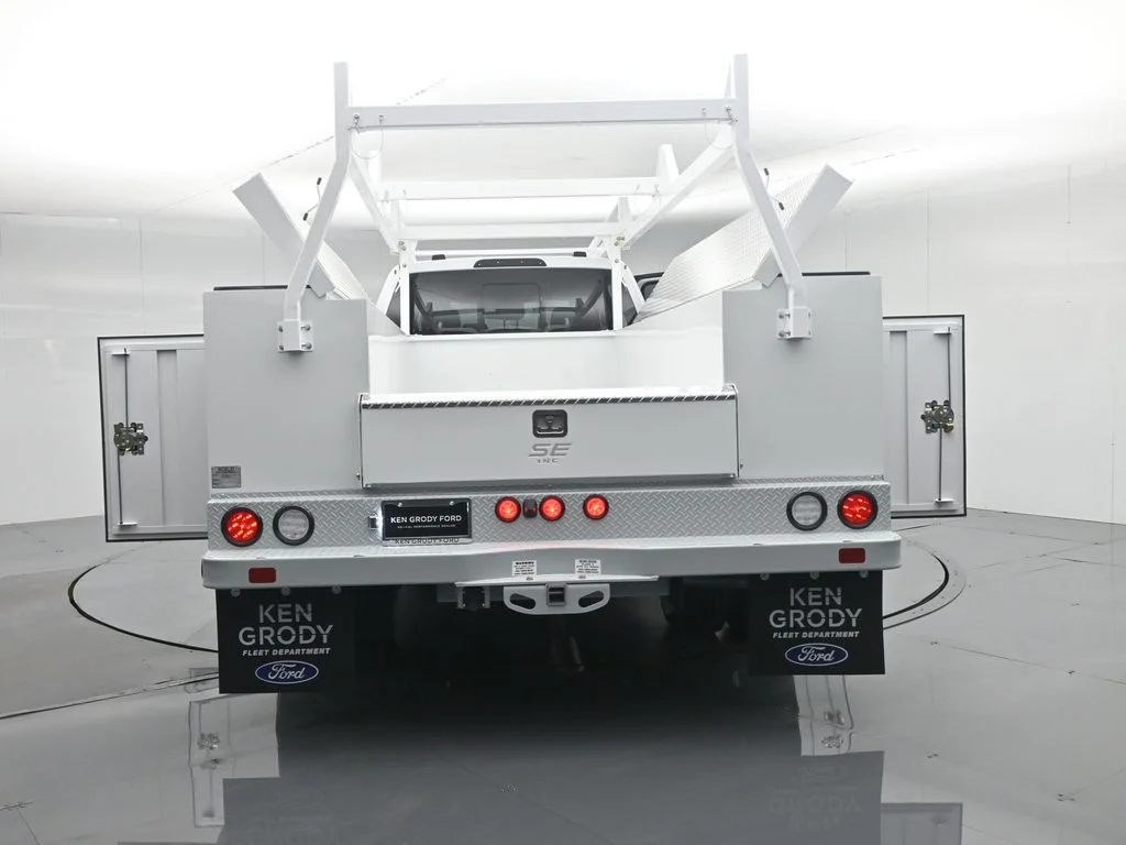 New 2026 White Ford XL image 36