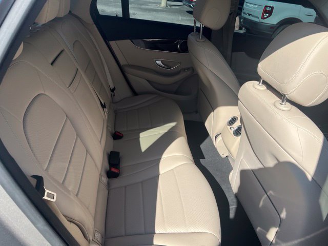 Used 2021 Silver Mercedes-Benz GLC 300 image 5