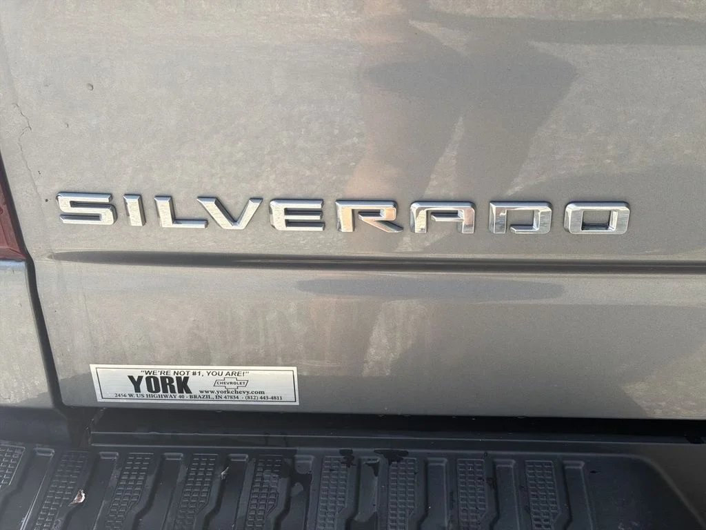Used 2020 Gray Chevrolet Custom image 30