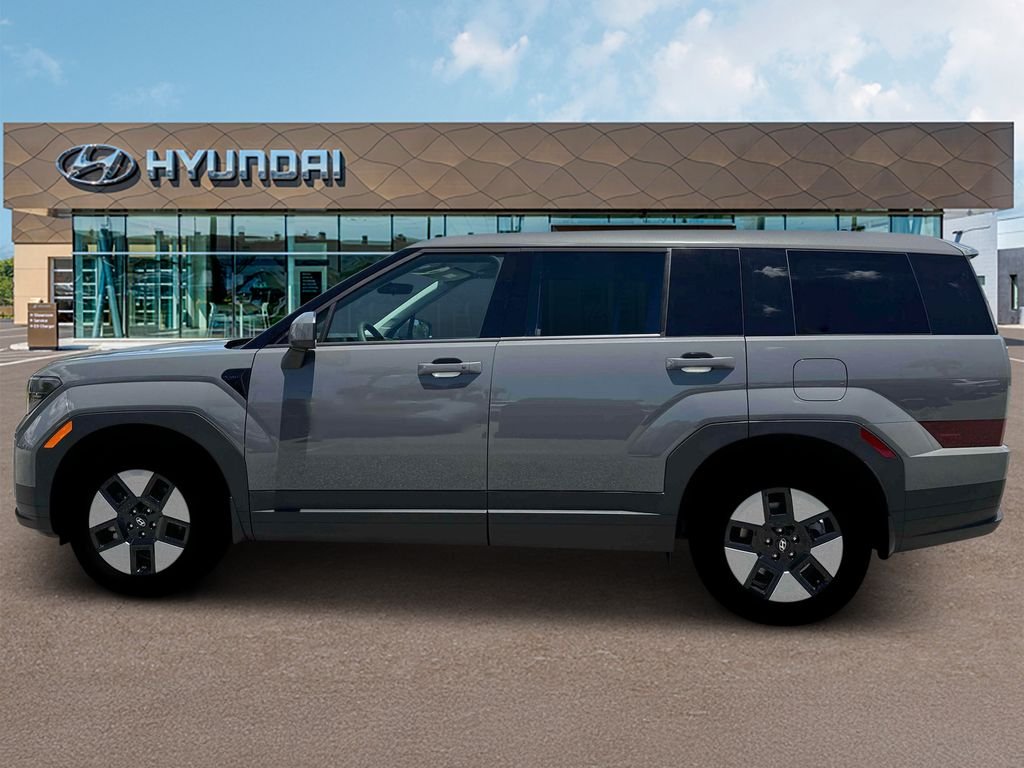 New 2026 Gray Hyundai SE image 3