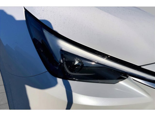 New 2026 Wind Chill Pearl Lexus PREMIUM AWD image 20