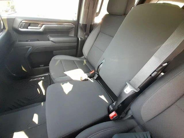 Used 2024 Lakeshore Blue Metallic Chevrolet LT image 29