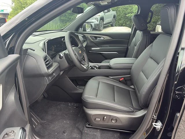 2026 Chevrolet Traverse LT - Photo 9