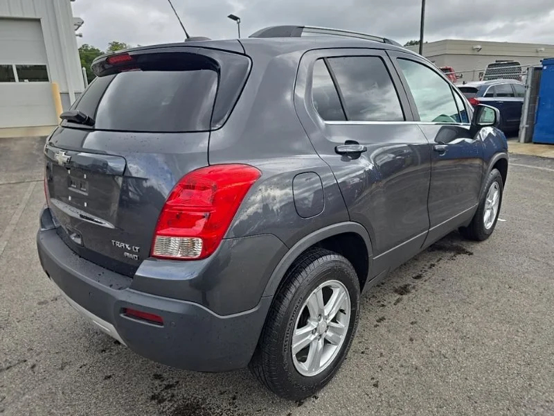 Used 2016 Gray Chevrolet LT image 8