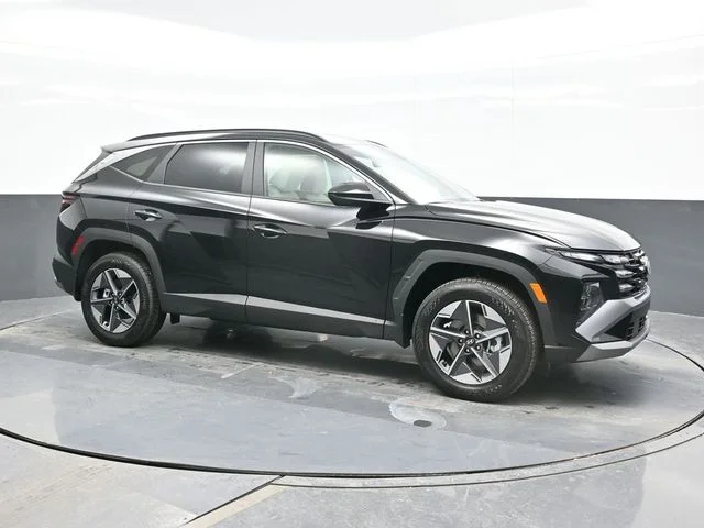 New 2026 Black Hyundai SEL image 7