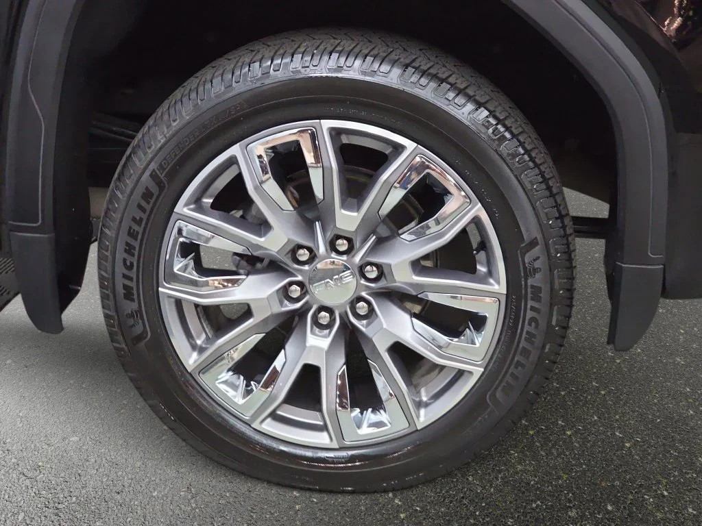 Used 2024 Black GMC Denali image 35