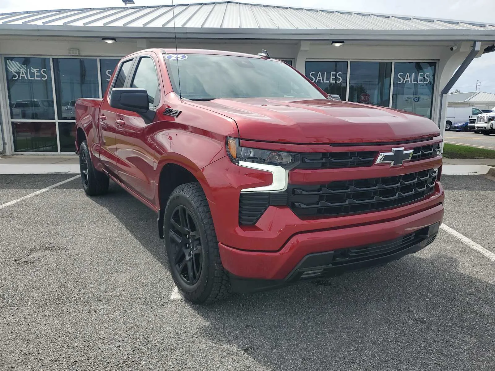 Used 2025 Radiant Red Tintcoat Chevrolet RST image 10
