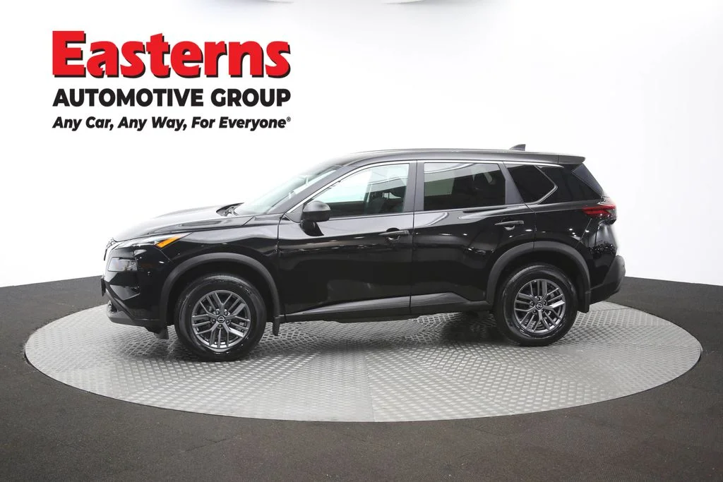Used 2023 Black Nissan S image 57