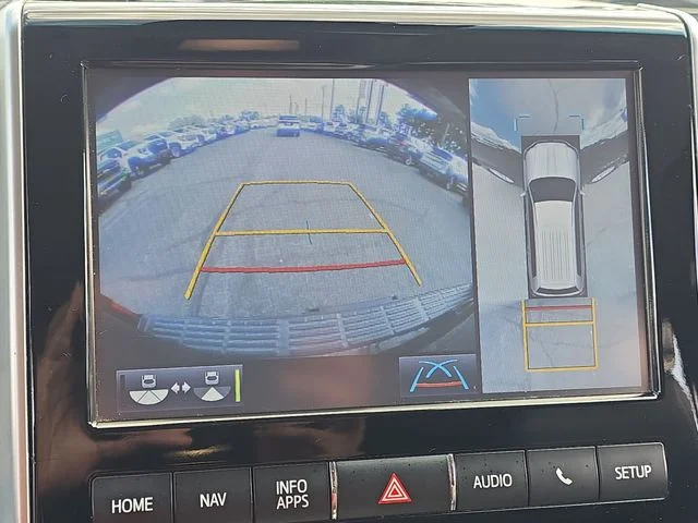 Used 2017  Toyota Base image 24