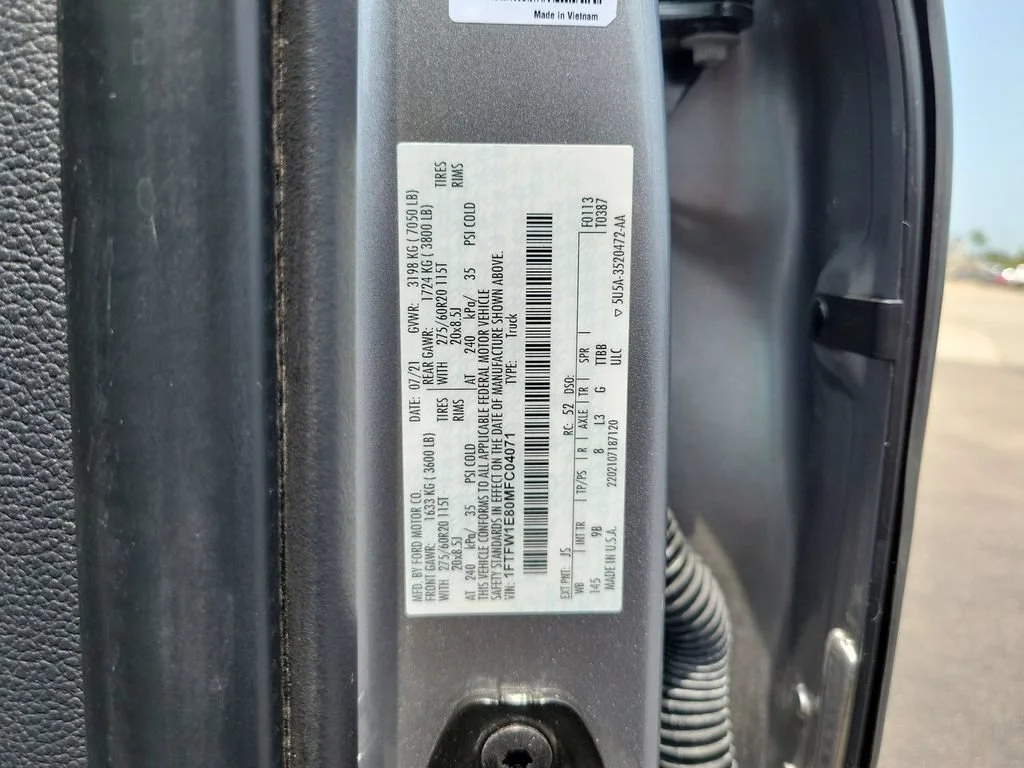 Used 2021 Silver Ford Platinum image 41