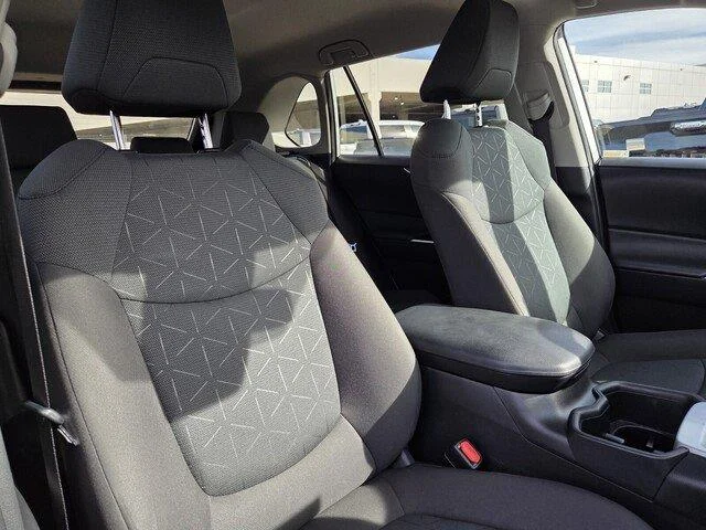 Used 2024 Ice Cap Toyota XLE image 29