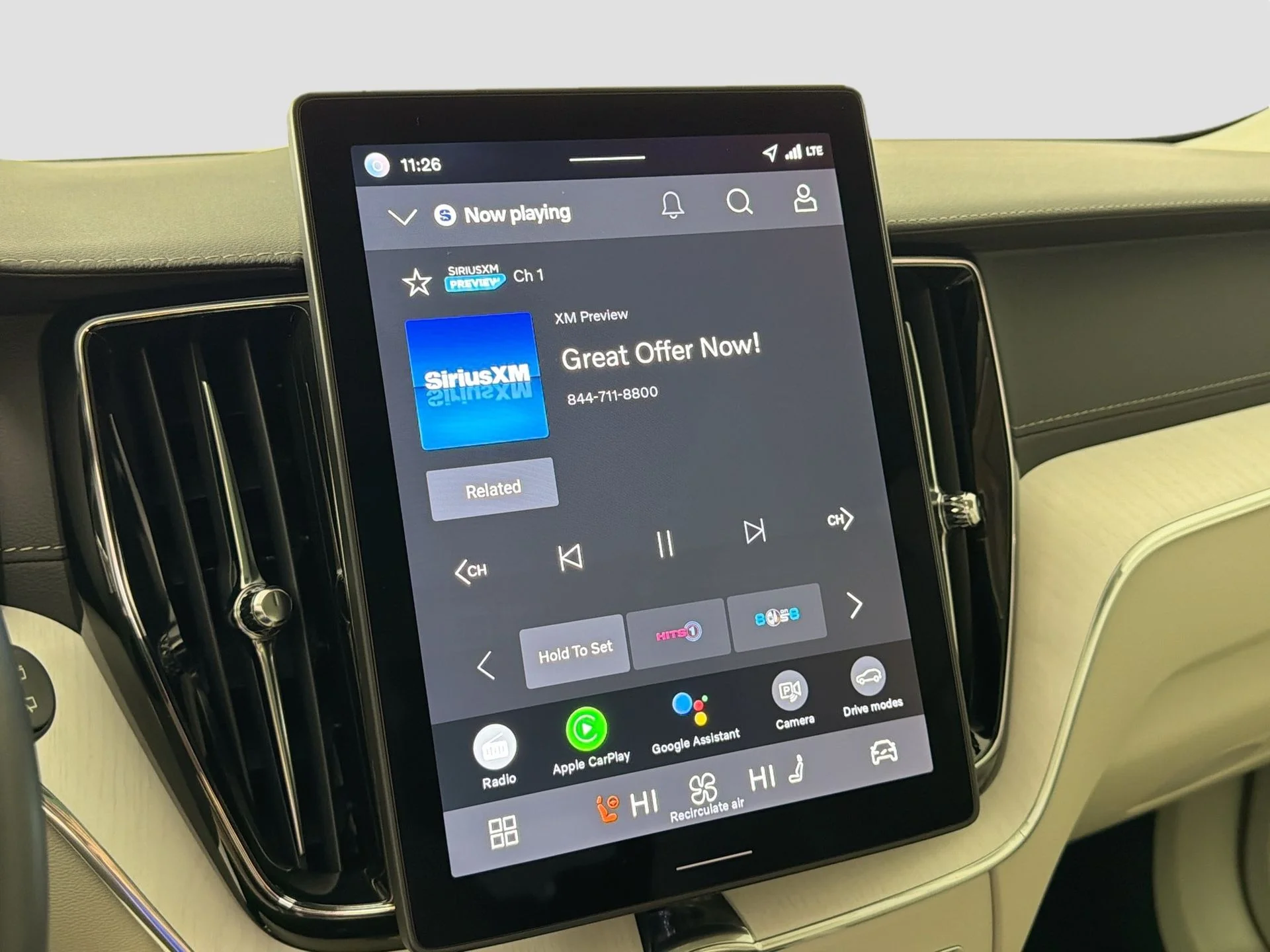 2026 Volvo XC60 Ultra - Photo 15