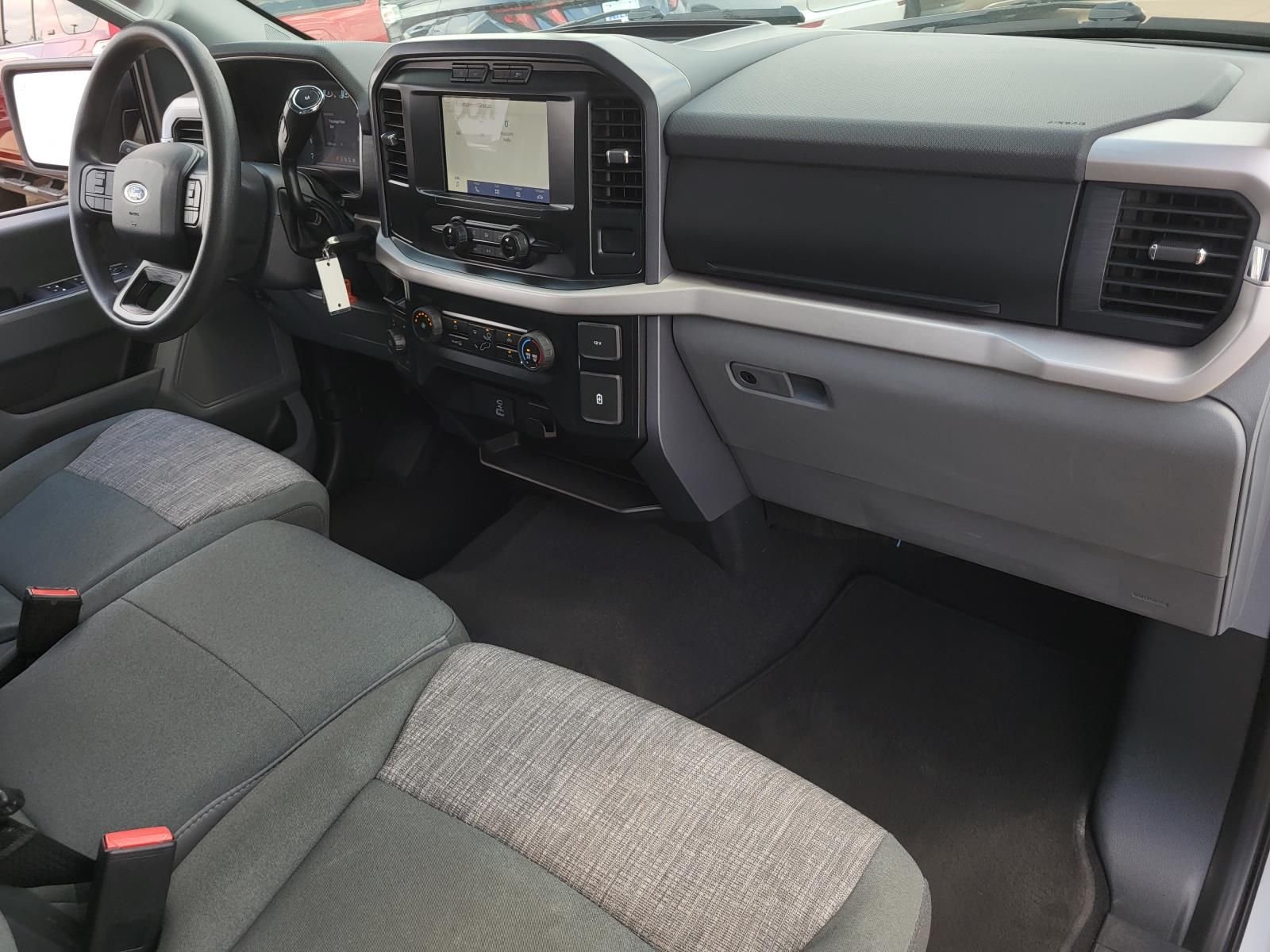 2023 Ford F-150 XLT - Photo 9