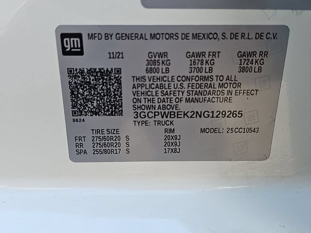 Used 2022 Summit White Chevrolet Custom image 36