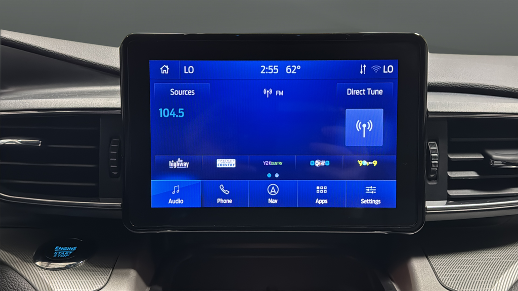Used 2023 Star White Metallic Tri-Coat Ford XLT image 31