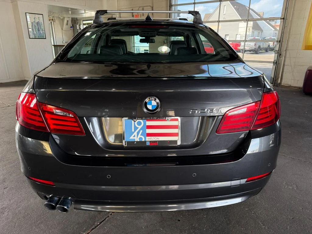Used 2013 Gray BMW 528i image 31