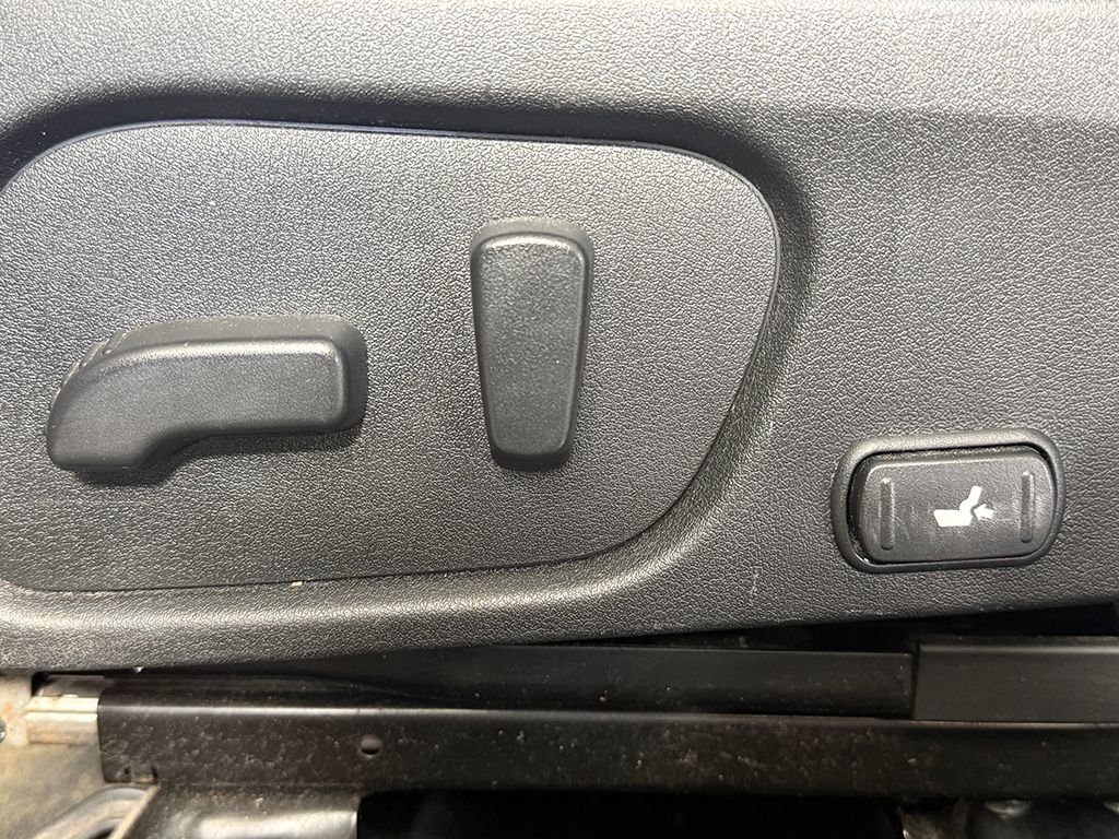 Used 2018 Green Subaru 2.5i Premium image 28