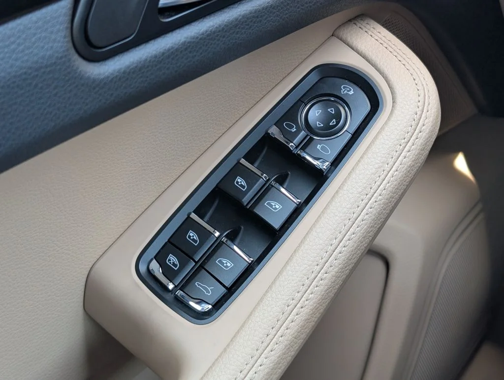 Used 2026 White Porsche  image 26