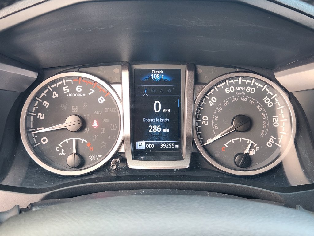 Used 2022 Gray Toyota SR5 image 15