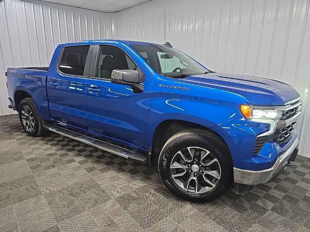 Used 2024 Glacier Blue Metallic Chevrolet LT image 7