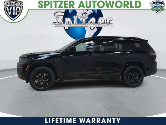 New 2027 High-Gloss Black Paint Jeep Limited image 10