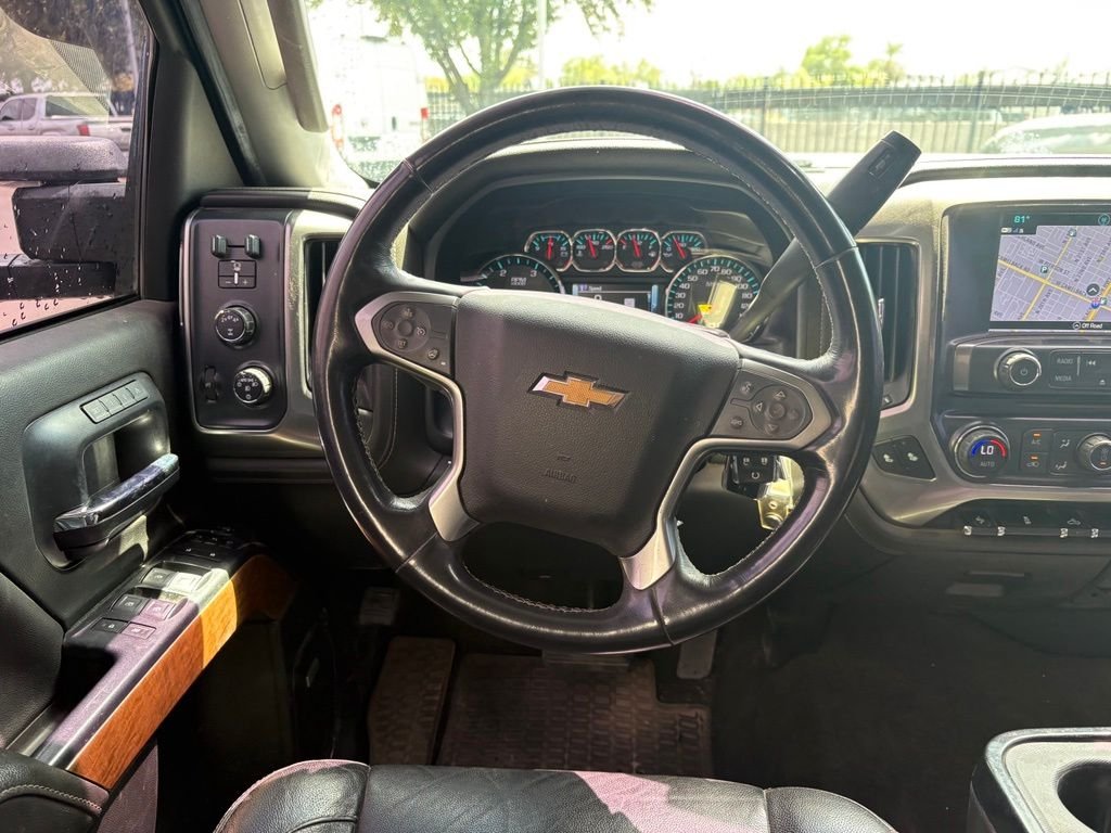 Used 2018 Silver Chevrolet LTZ image 6