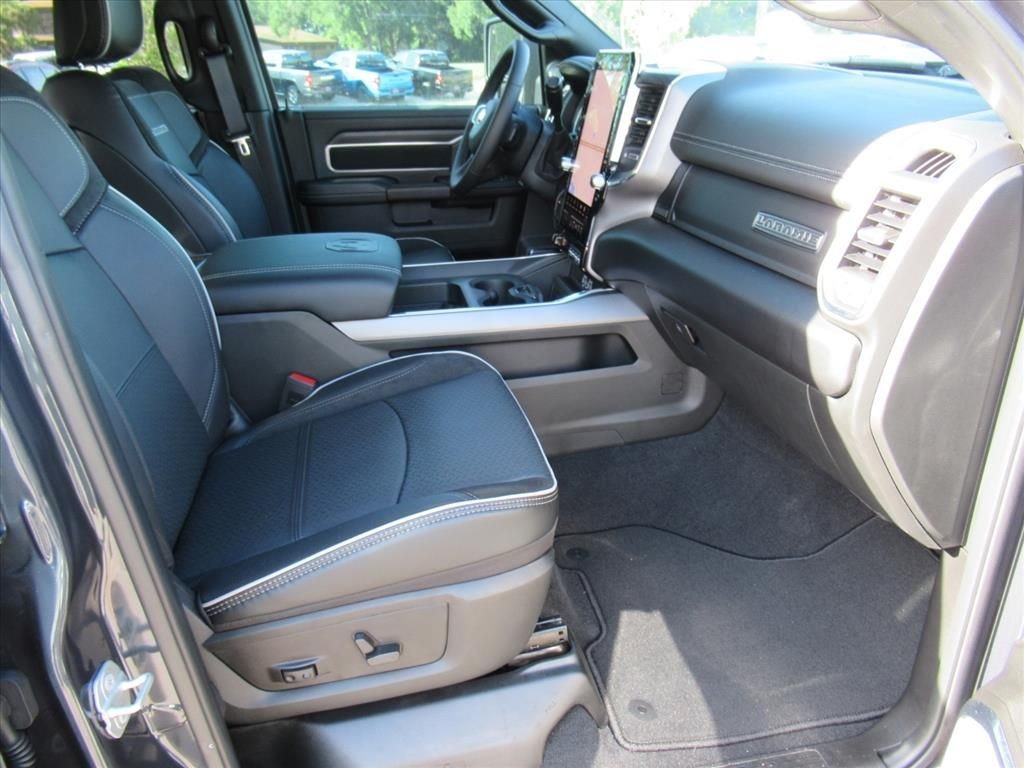 2026 RAM 2500 Laramie - Photo 11