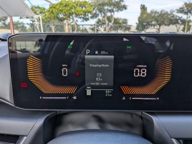 New 2026 Snow White Pearl Kia LX image 26