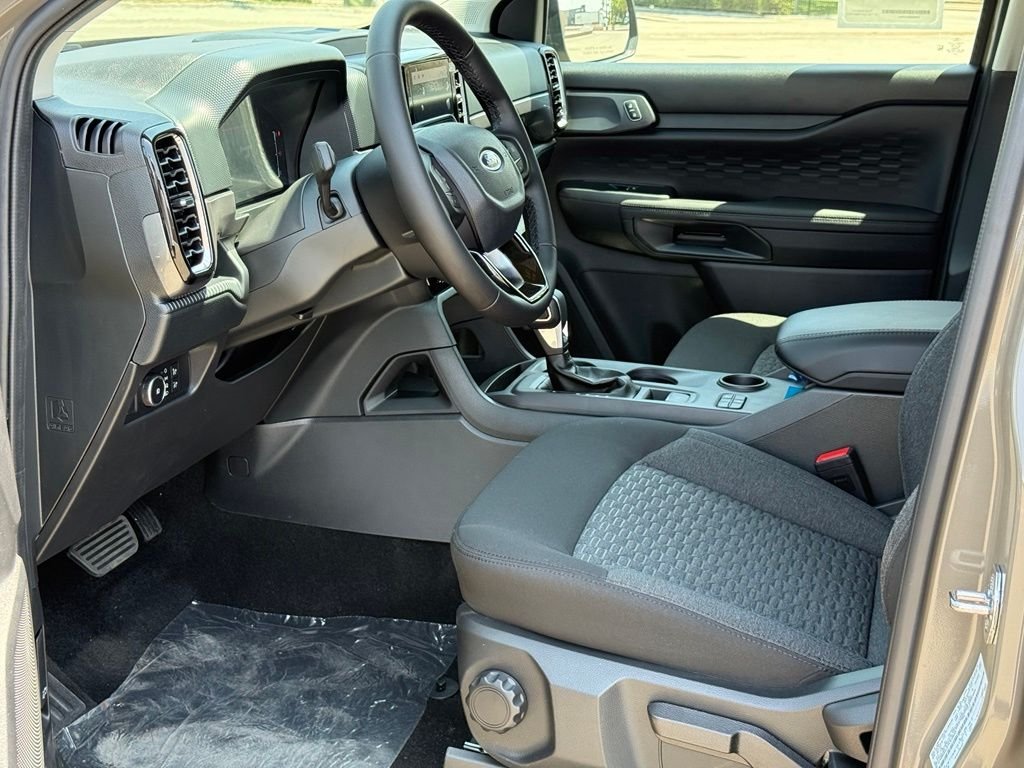 New 2026 Marsh Gray Ford XLT image 5