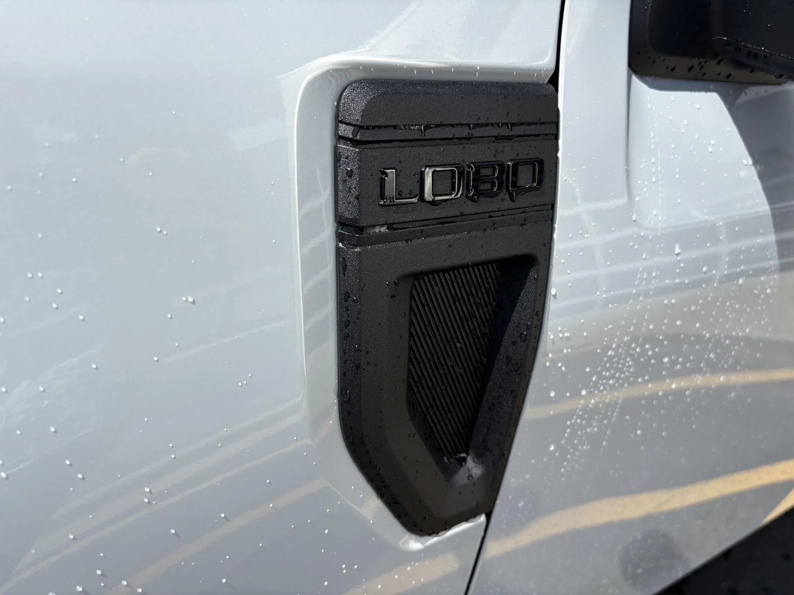 New 2026 Space White Metallic Ford Lobo™ image 8