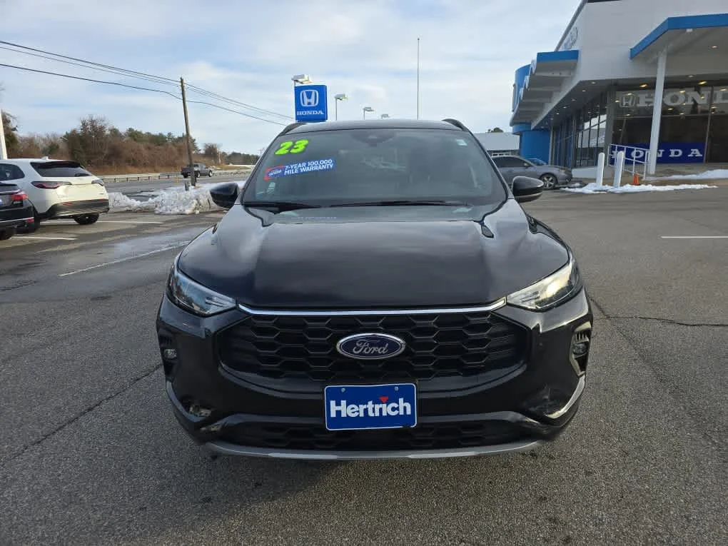 Certified Used 2023 Agate Black Ford ST-Line Select image 7