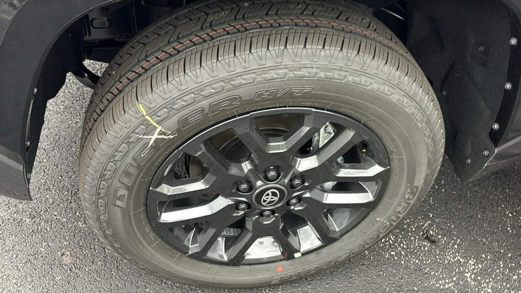 New 2026 Gray Toyota Platinum image 39