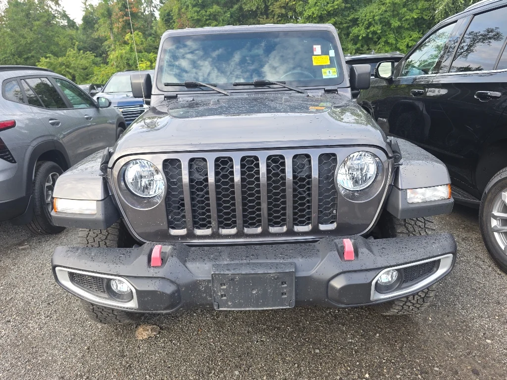 Used 2021 Gray Jeep Sport image 2