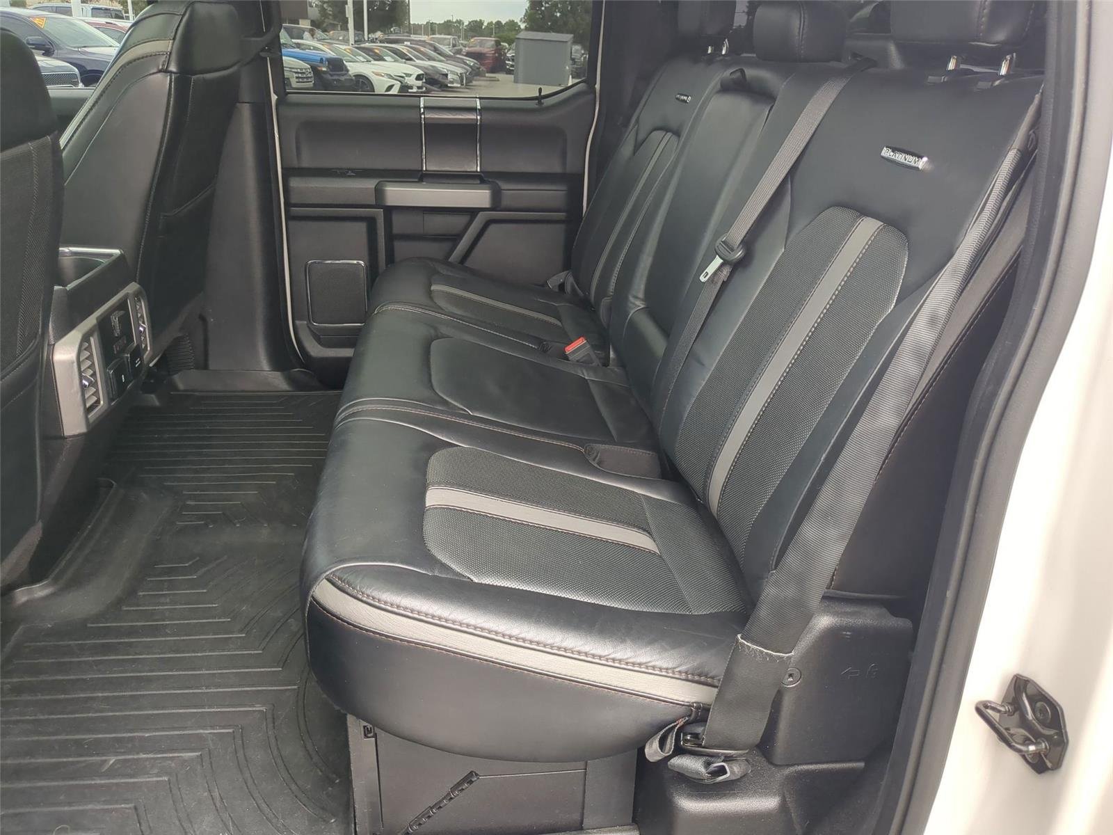 Used 2019 White Platinum Metallic Tri-Coat Ford Platinum image 30