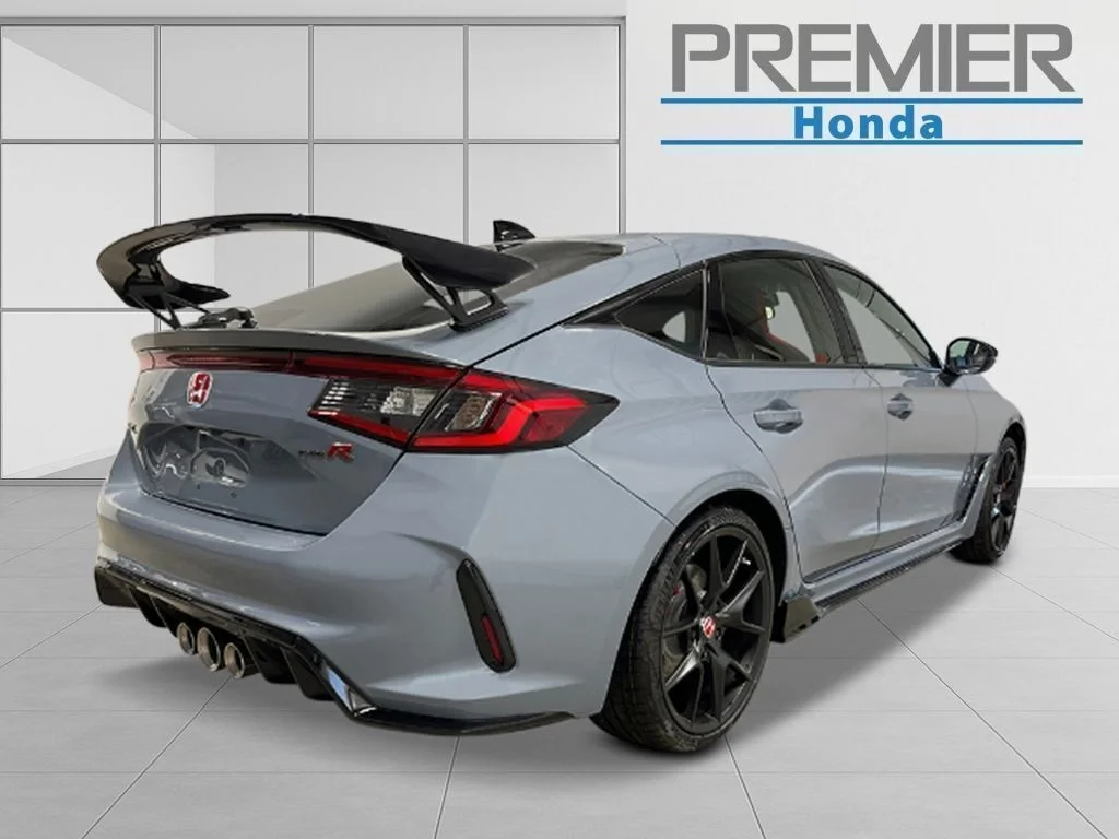 New 2026 Sonic Gray Pearl Honda  image 5