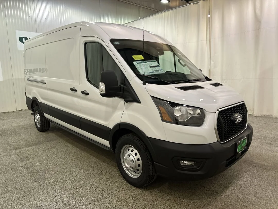 New 2026 Oxford White Ford Cargo Van image 3